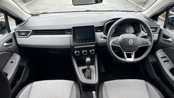 Used Renault Clio 2025 for sale - 75760643: Photo 10
