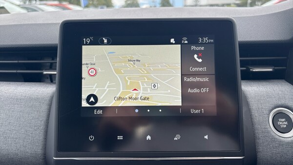 Used Renault Clio 2025 for sale - 75760643: Photo 12