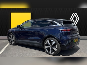 Used Renault Megane E Tech 2024 for sale - 78859232: Photo