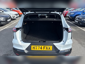 Used Renault Other 2024 for sale - 77985208: Photo