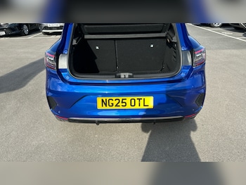 Used Renault Clio 2025 for sale - 75999492: Photo