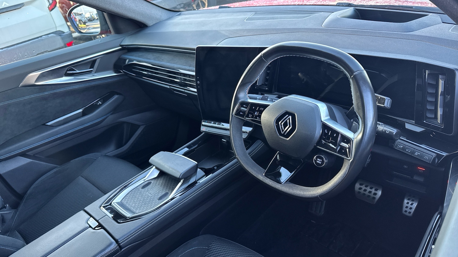 Used Renault Austral 2024 for sale - 76895211: Photo 11