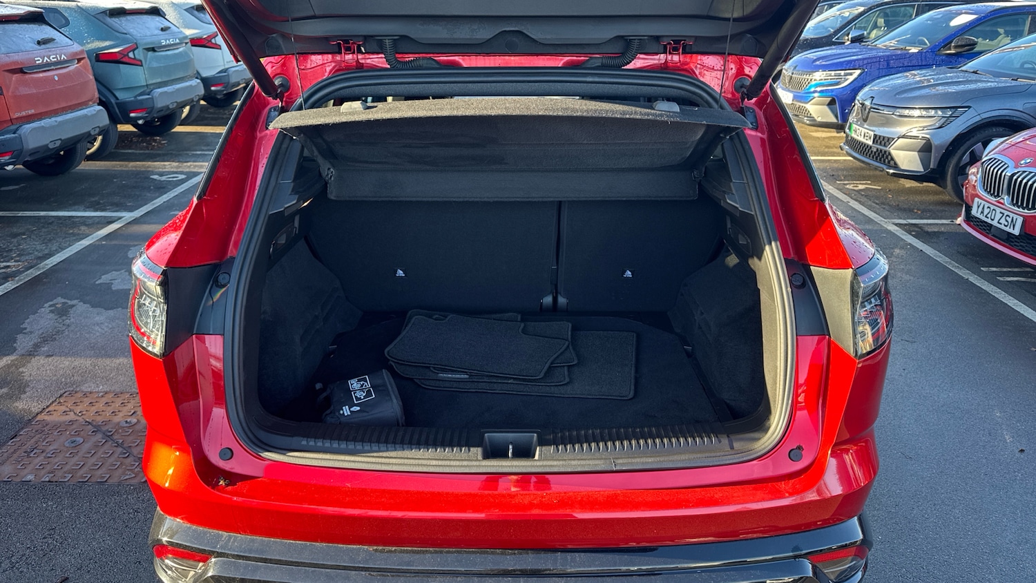 Used Renault Austral 2024 for sale - 76895211: Photo 4