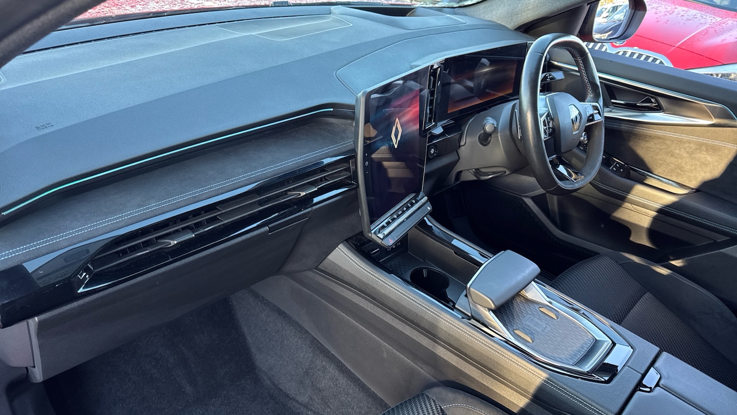 Used Renault Austral 2024 for sale - 76895211: Photo 9