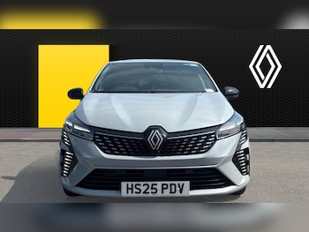Used Renault Clio 2025 for sale - 78732838: Photo