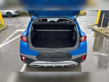 Used Kia Stonic 2022 for sale - 77323449: Photo