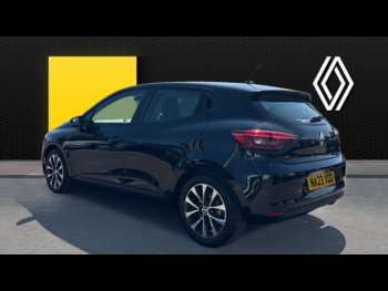 Used Renault Clio 2023 for sale - 74568391: Photo