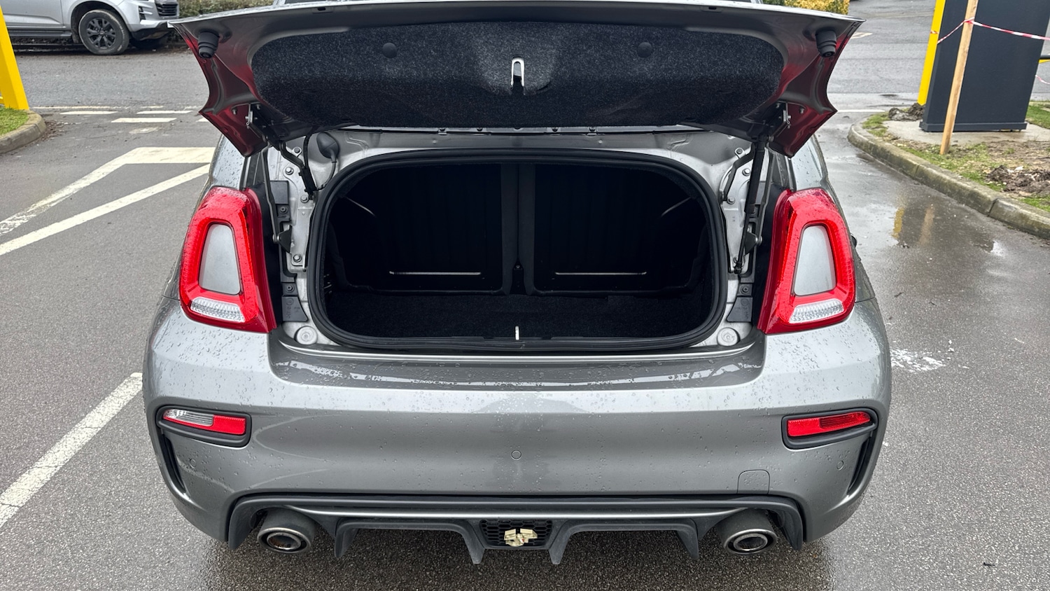 Used Abarth 595 2020 for sale - 77450315: Photo 4