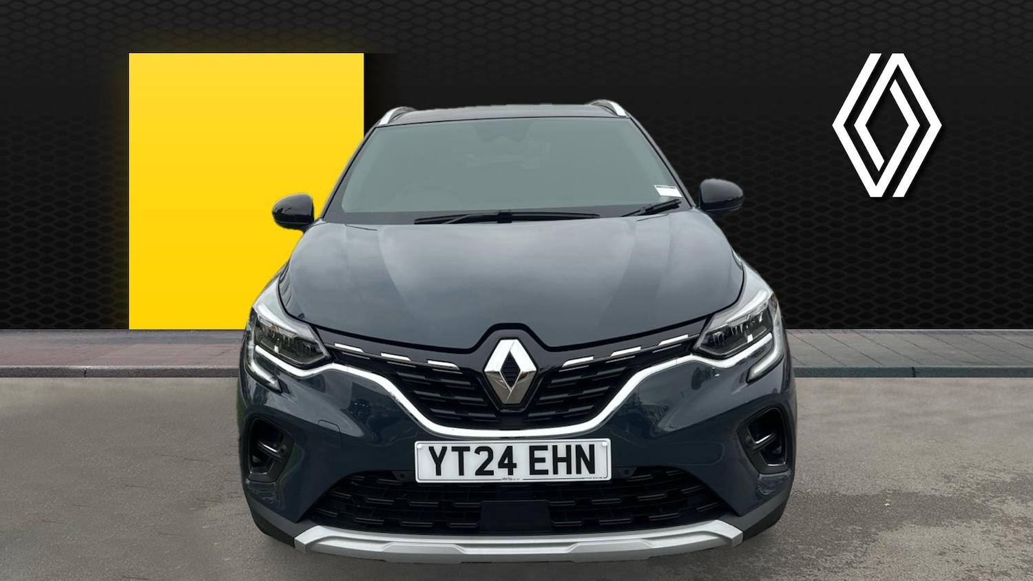 Used Renault Captur 2024 for sale - 76638521: Photo 3