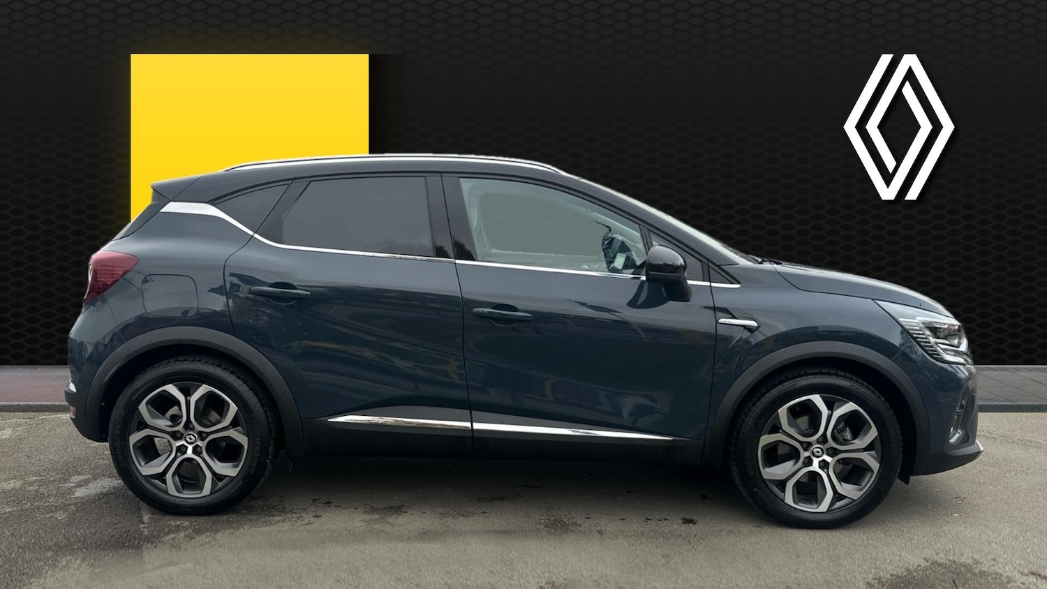 Used Renault Captur 2024 for sale - 76638521: Photo 5