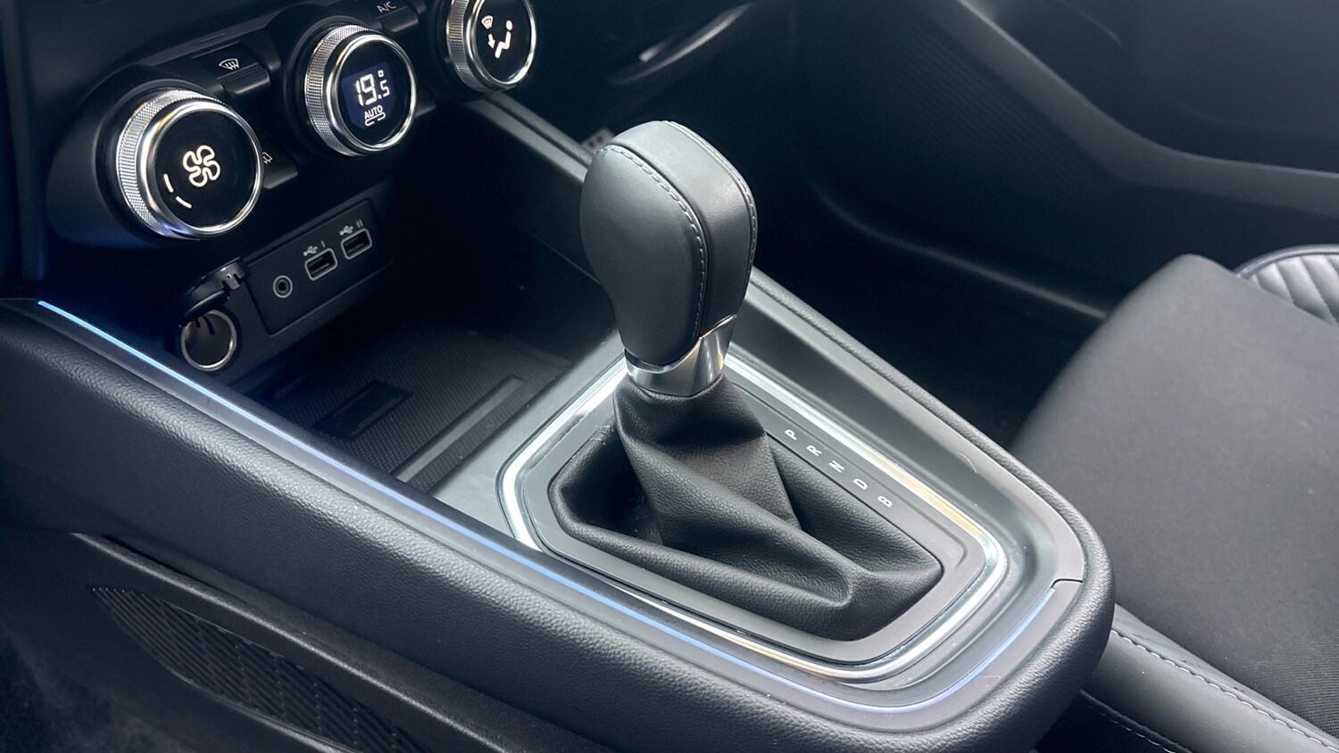 Used Renault Clio 2024 for sale - 77501662: Photo 13