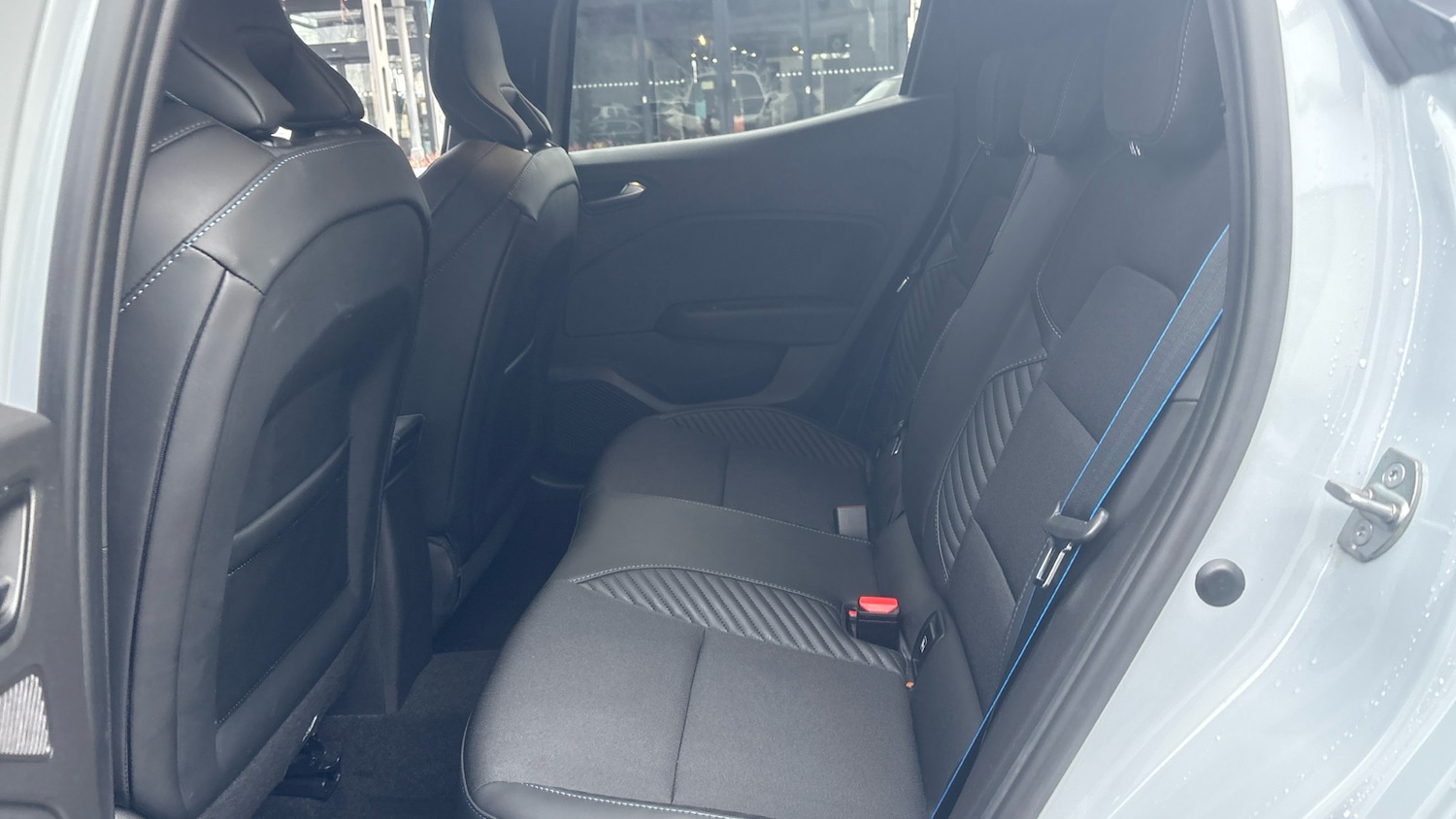 Used Renault Clio 2024 for sale - 77501662: Photo 16