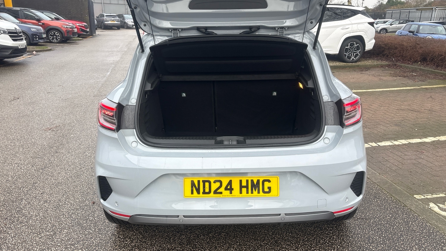 Used Renault Clio 2024 for sale - 77501662: Photo 4