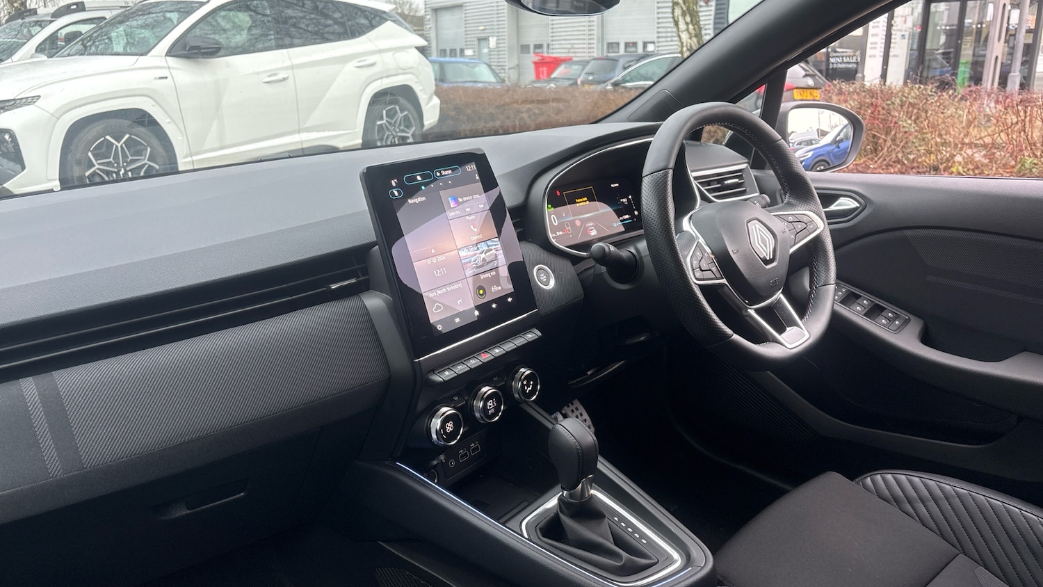 Used Renault Clio 2024 for sale - 77501662: Photo 9