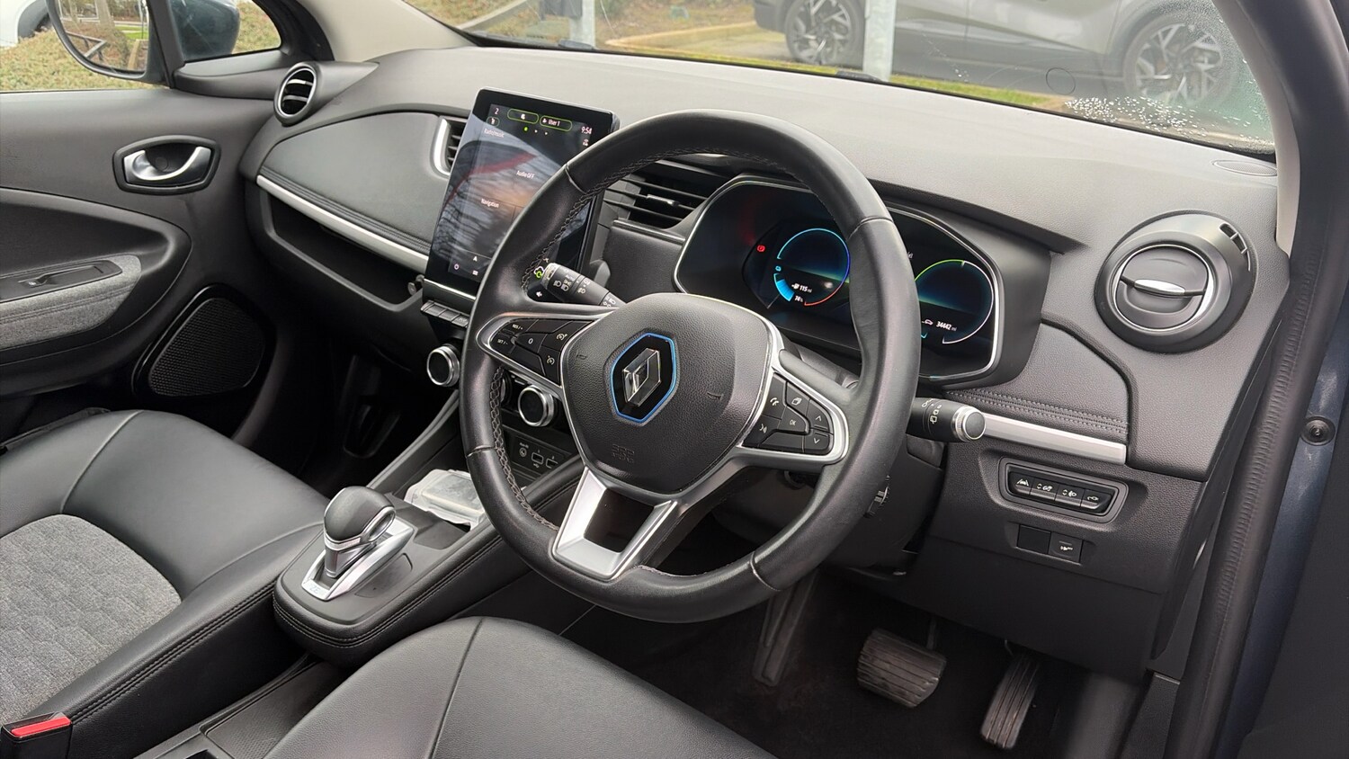 Used Renault Zoe 2021 for sale - 77745372: Photo 11