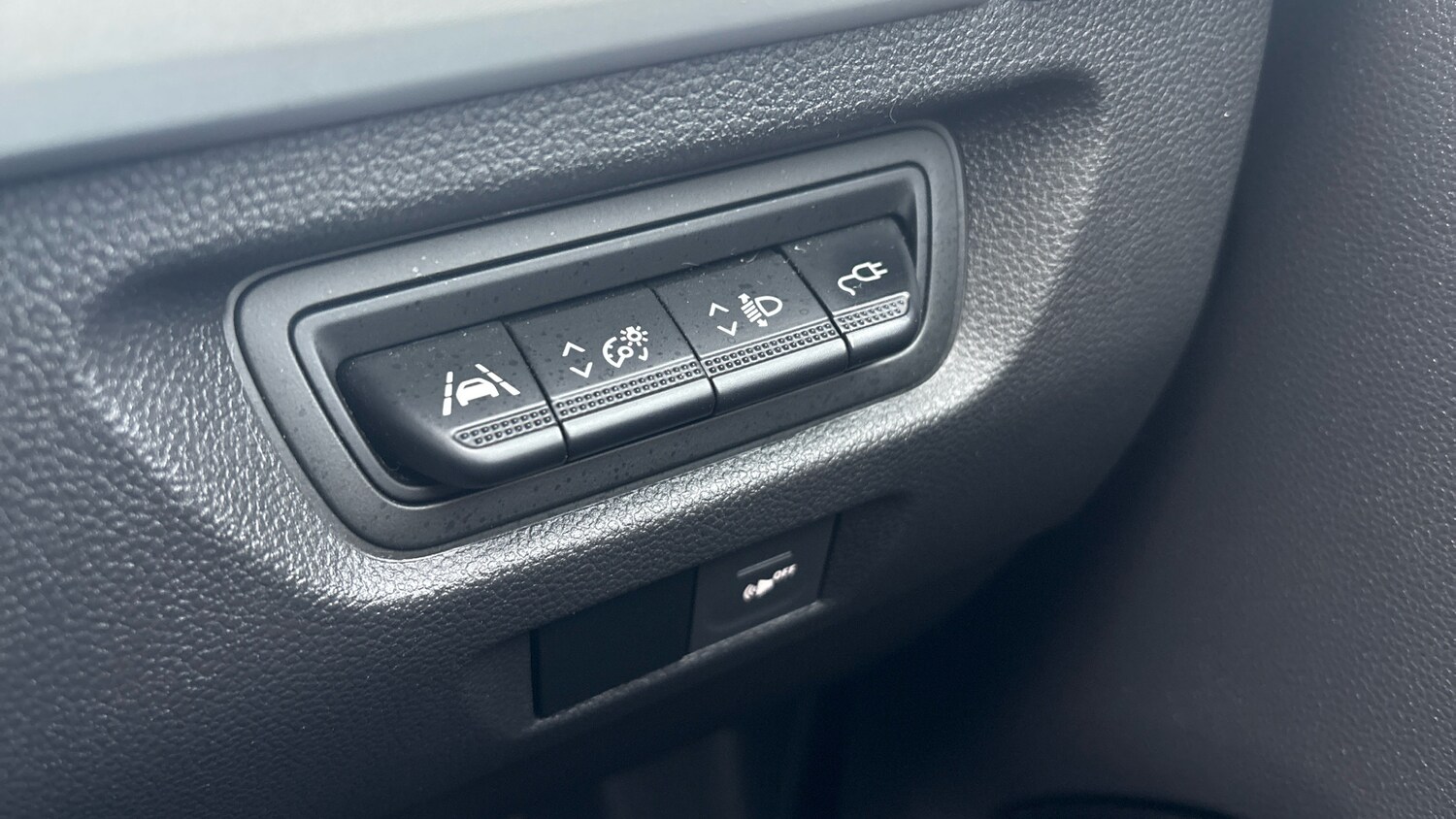 Used Renault Zoe 2021 for sale - 77745372: Photo 23