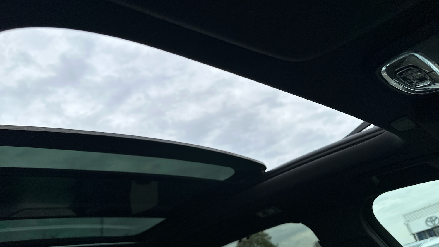 Used Volvo XC90 2018 for sale - 76768979: Photo 27