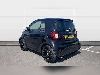 Used smart fortwo 2017 for sale - 75306122: Photo