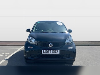 Used smart fortwo 2017 for sale - 75306122: Photo