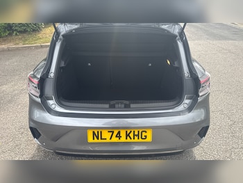 Used Renault Clio 2024 for sale - 78804068: Photo