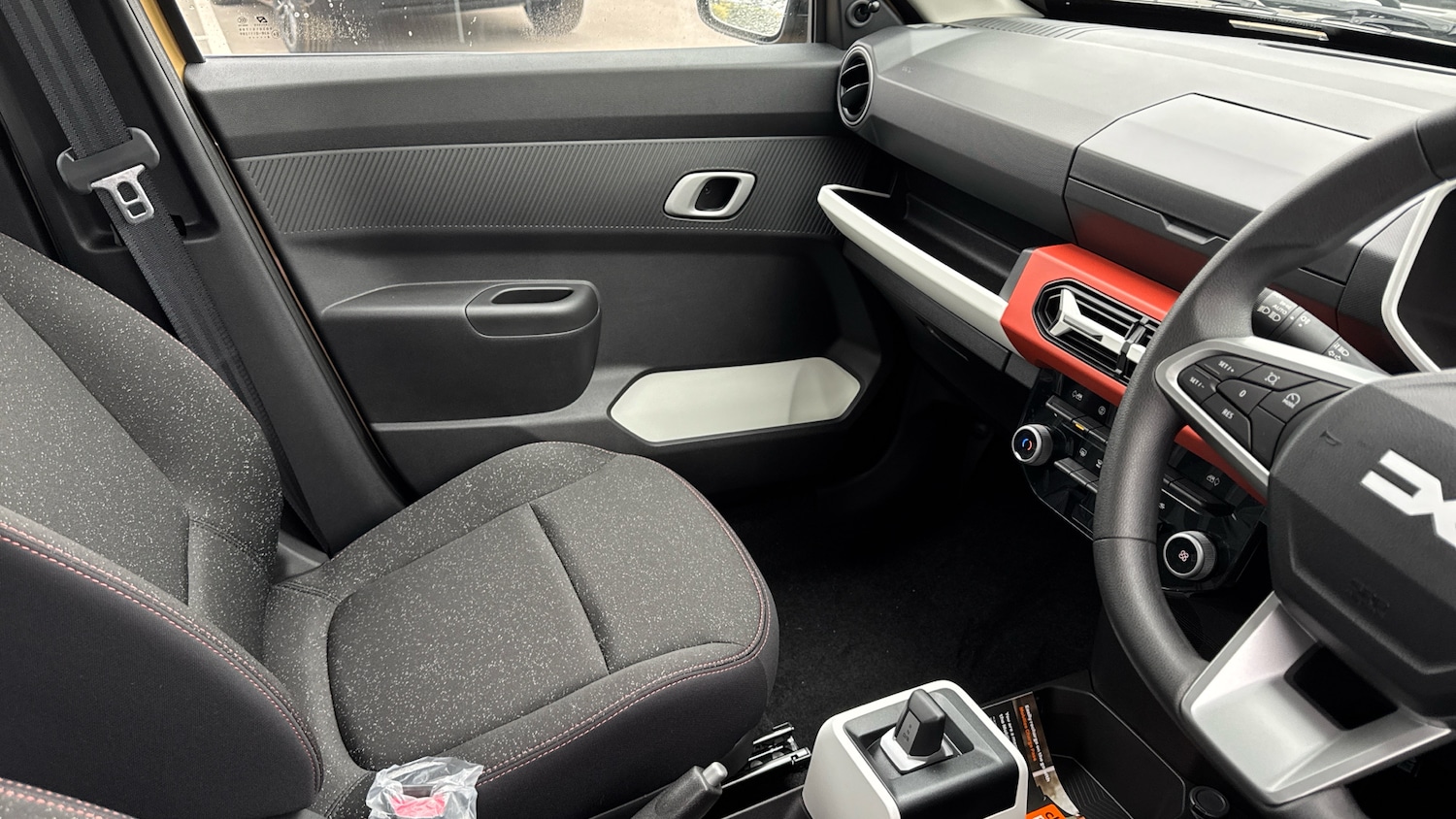 Used Dacia Spring 2025 for sale - 76322410: Photo 14