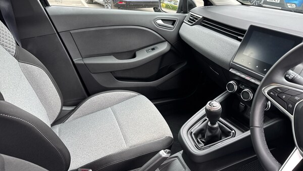 Used Renault Clio 2024 for sale - 76194701: Photo 14