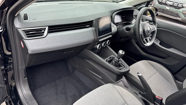 Used Renault Clio 2024 for sale - 76194701: Photo 9