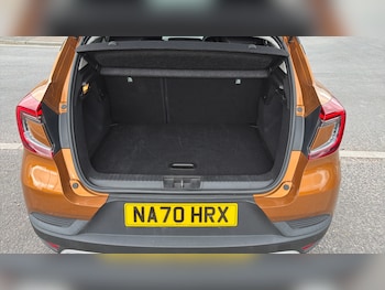 Used Renault Captur 2020 for sale - 78698570: Photo