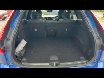 Used Volvo XC60 2020 for sale - 75017001: Photo
