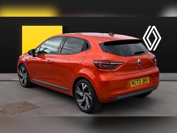 Used Renault Clio 2023 for sale - 78596772: Photo
