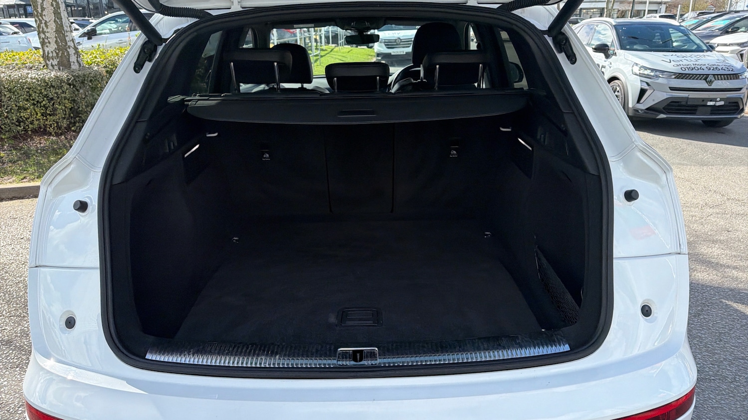 Used Audi Q5 2019 for sale - 78149832: Photo 4