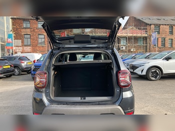 Used Dacia Duster 2023 for sale - 78623611: Photo