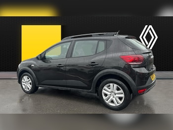 Used Dacia Sandero Stepway 2024 for sale - 76422197: Photo