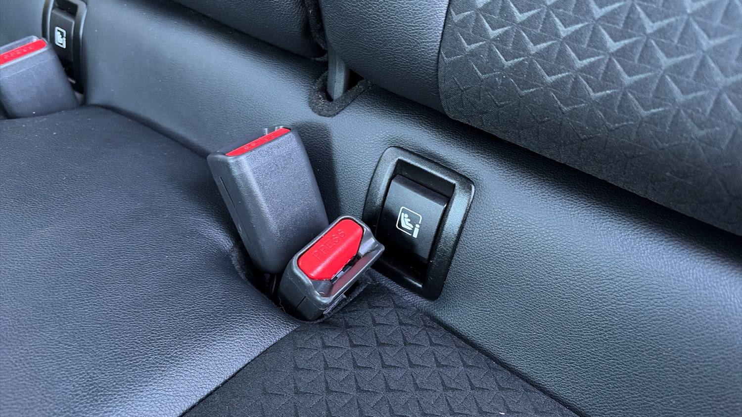 Used Nissan Juke 2023 for sale - 77807010: Photo 17