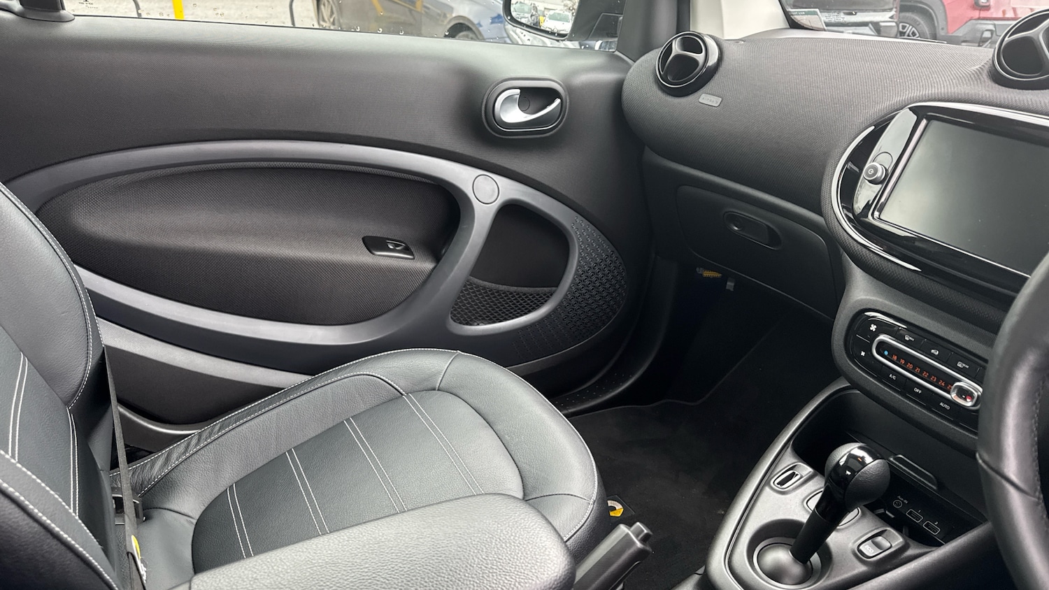 Used smart fortwo 2021 for sale - 76895201: Photo 14