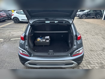 Used Hyundai KONA 2023 for sale - 76984623: Photo