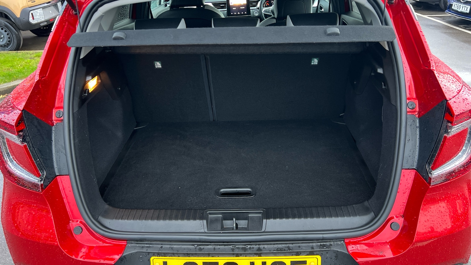 Used Renault Captur 2020 for sale - 76541735: Photo 4