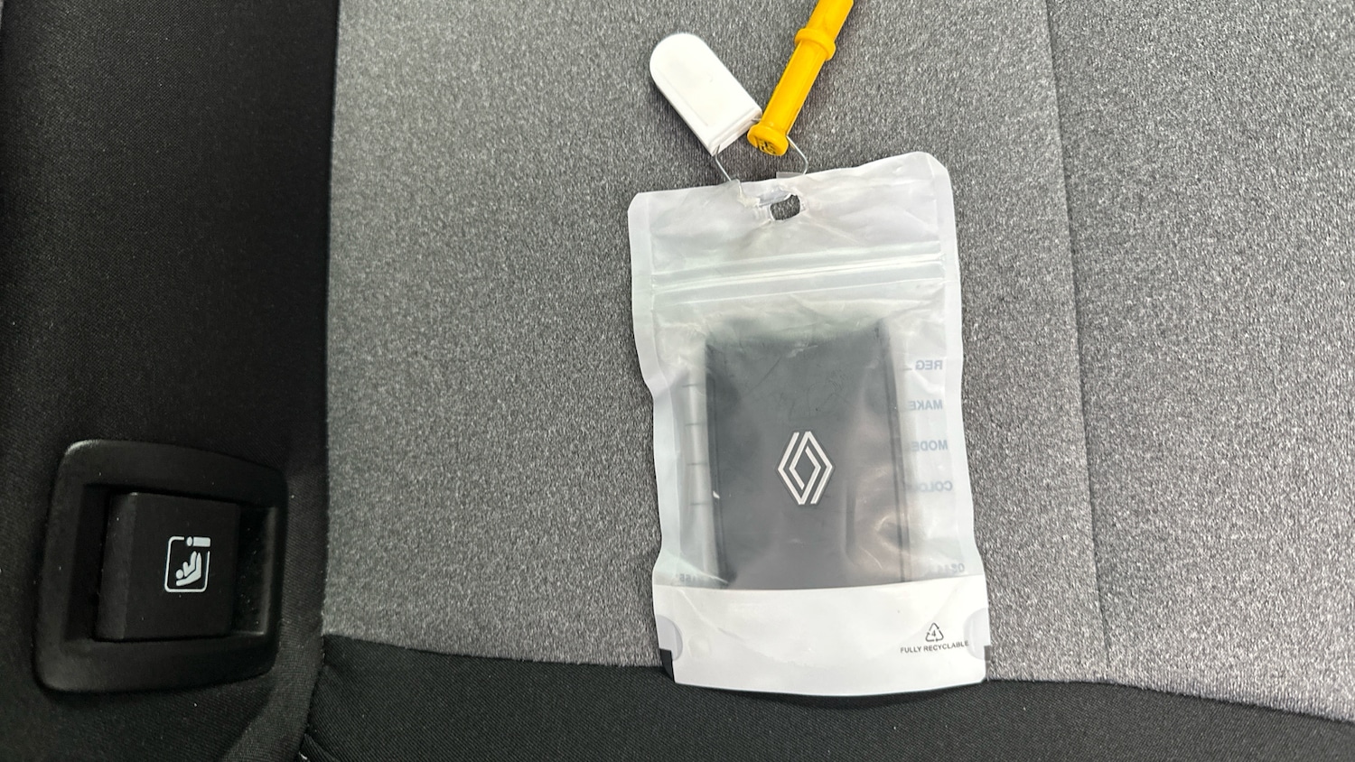 Used Renault Clio 2025 for sale - 76692650: Photo 20