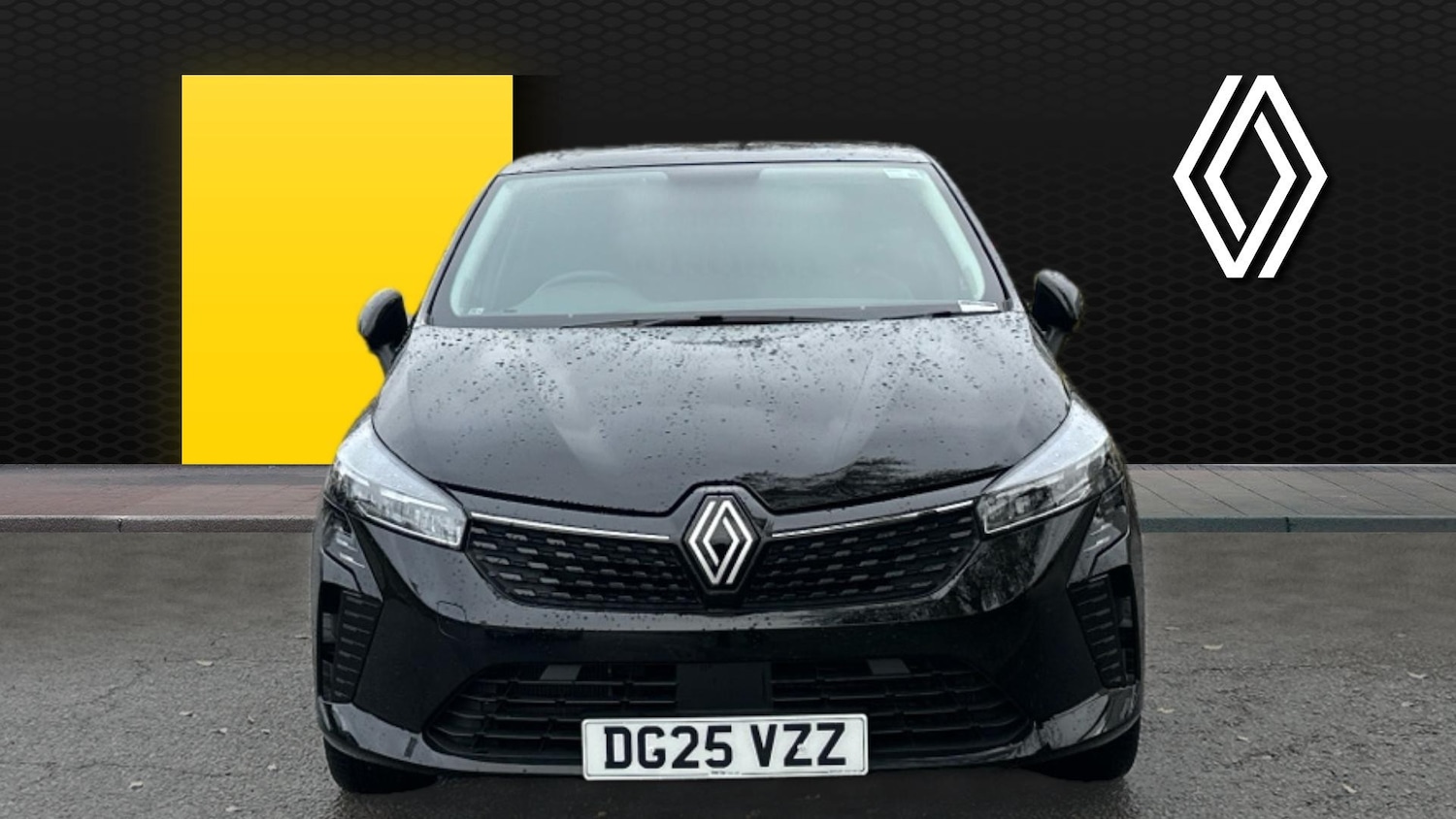 Used Renault Clio 2025 for sale - 76692650: Photo 3