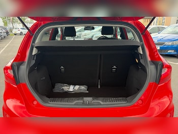 Used Ford Fiesta 2018 for sale - 78542300: Photo