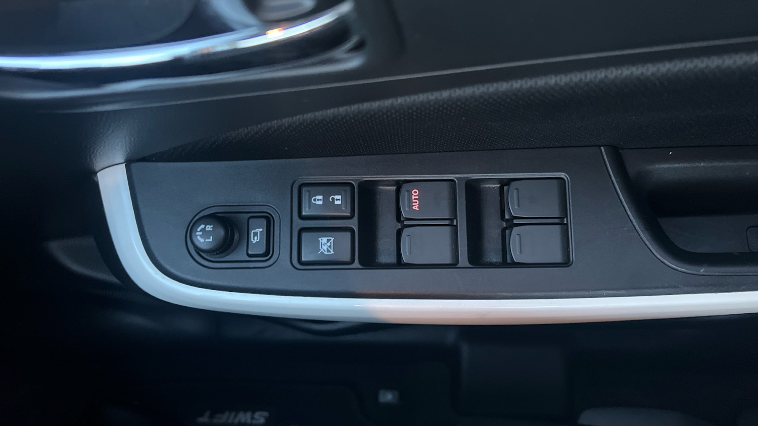 Used Suzuki Swift 2019 for sale - 77337483: Photo 19