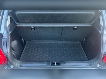 Used Suzuki Swift 2019 for sale - 77337483: Photo