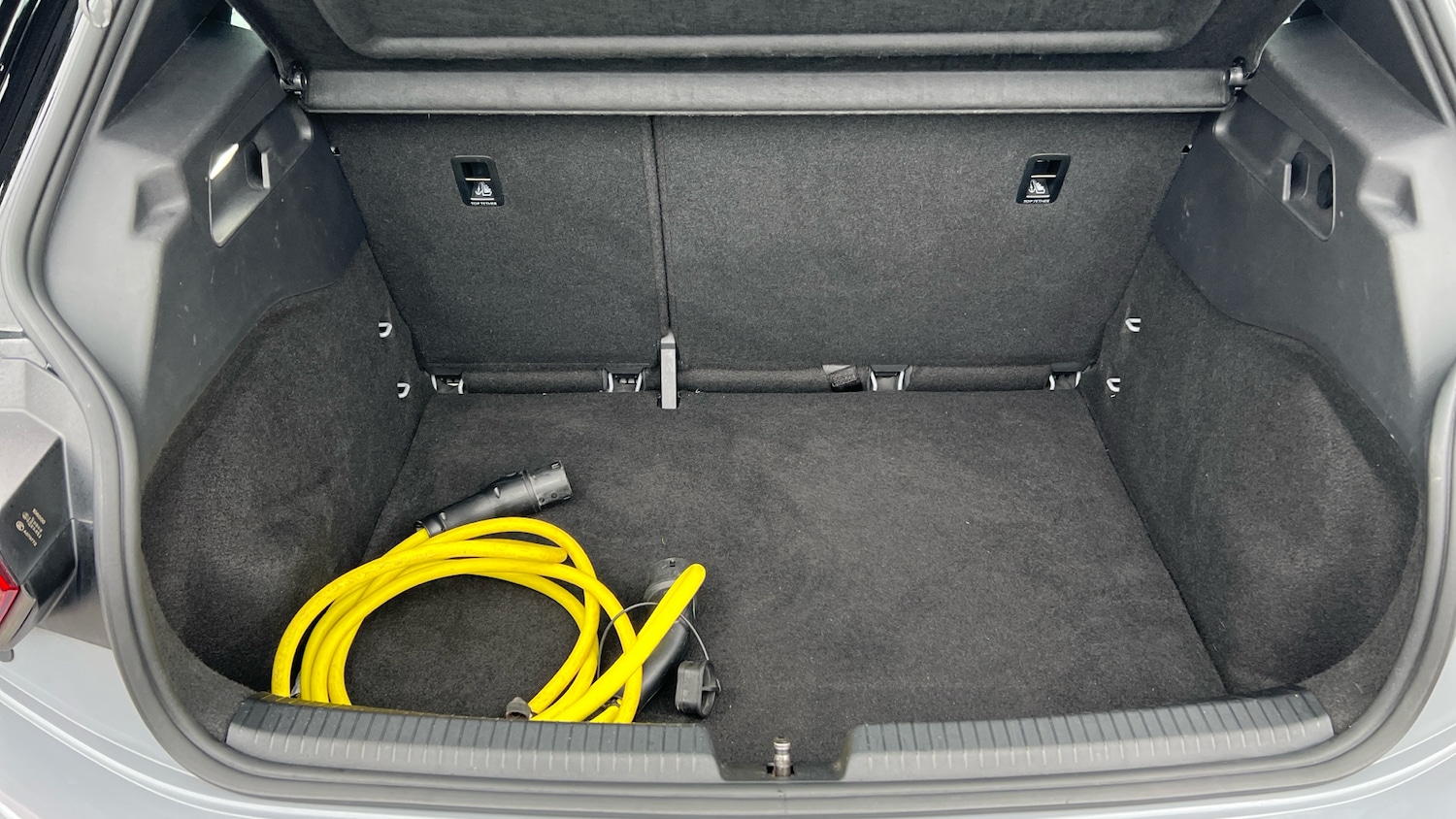 Used Volkswagen ID.3 2022 for sale - 77985195: Photo 4