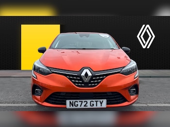 Used Renault Clio 2023 for sale - 77803528: Photo