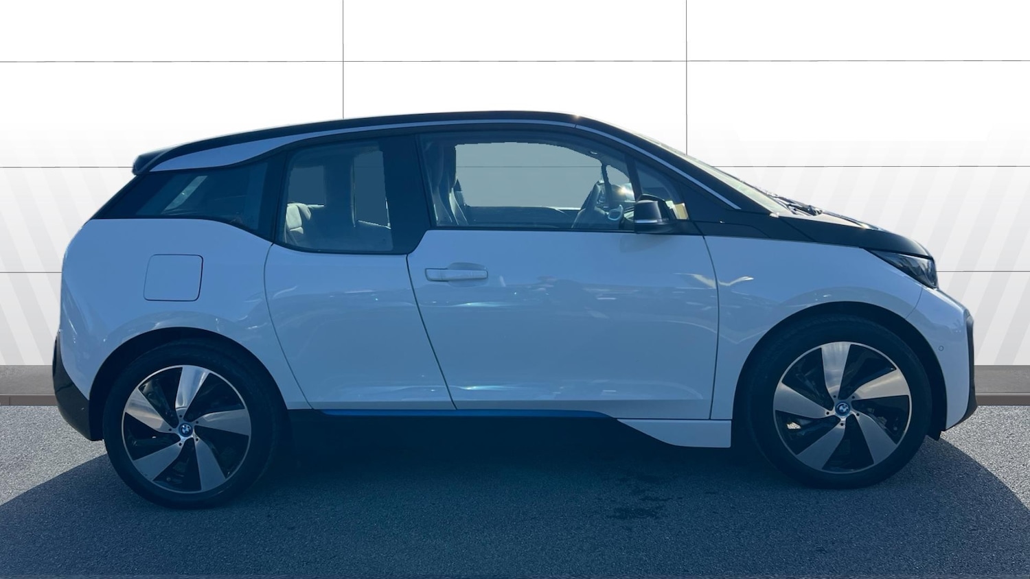 Used BMW i3 2019 for sale - 77945957: Photo 5