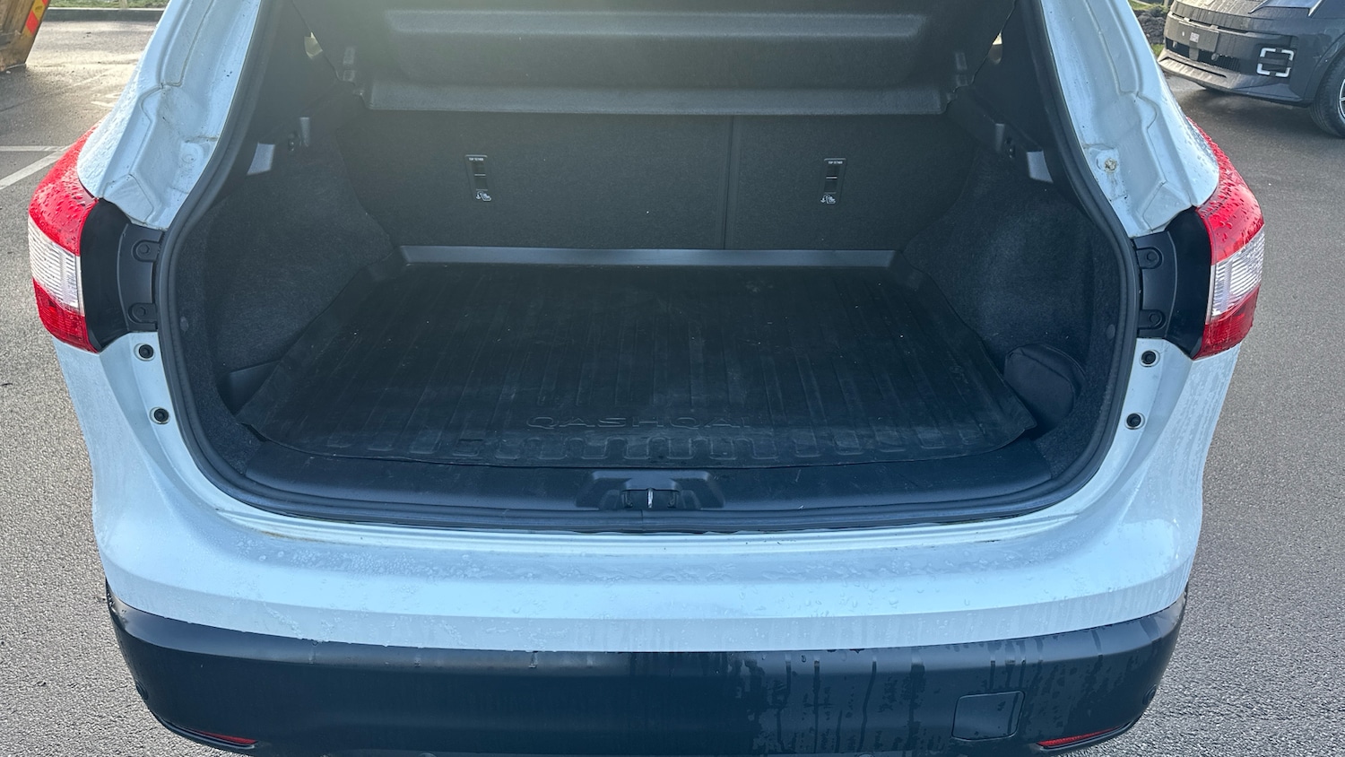 Used Nissan Qashqai 2016 for sale - 77366074: Photo 4