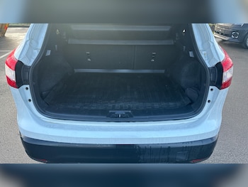 Used Nissan Qashqai 2016 for sale - 77366074: Photo