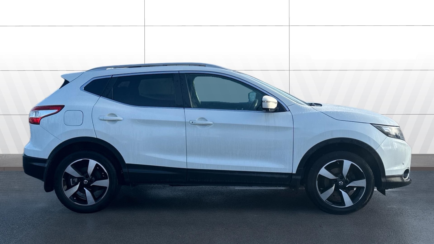 Used Nissan Qashqai 2016 for sale - 77366074: Photo 5