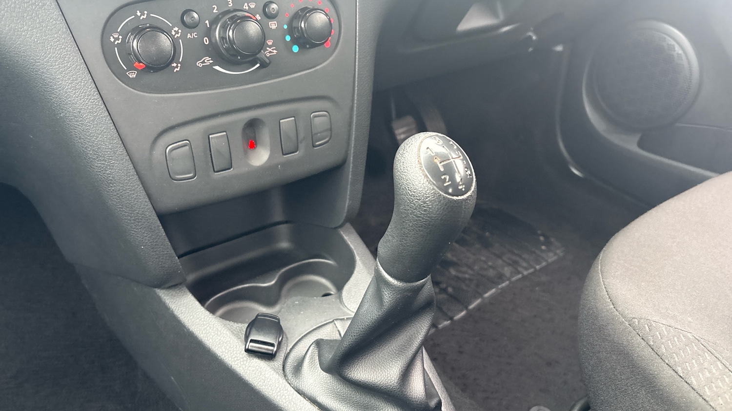 Used Dacia Sandero 2020 for sale - 77311292: Photo 13