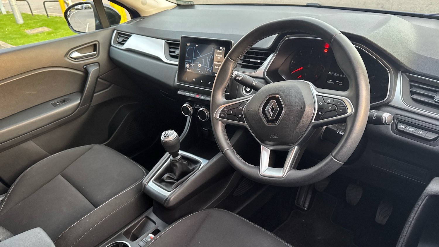 Used Renault Captur 2020 for sale - 76428628: Photo 11